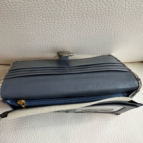 LODIS Leather Clutch Wallet NEW, Snakeskin Embossed Leather - Picture 3 of 12